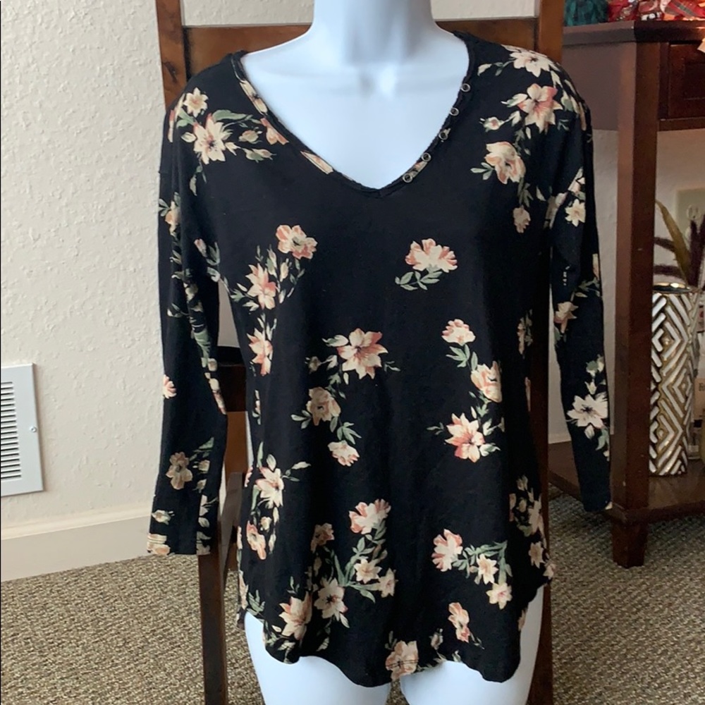 Maurices 24/7 3/4 sleeve top